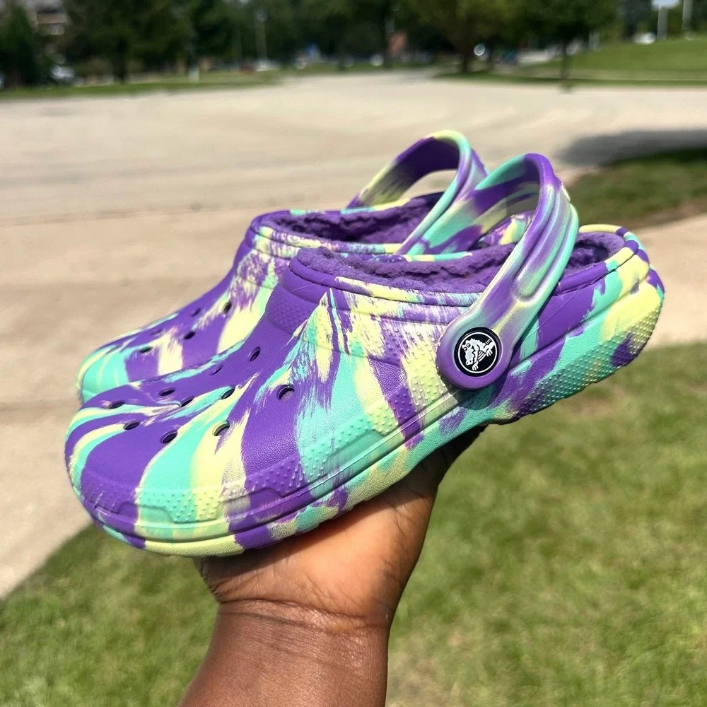 Crocs Kids' Classic Lined Marbled Tie Dye Clogs Little Kids Size J 3 Sandals
